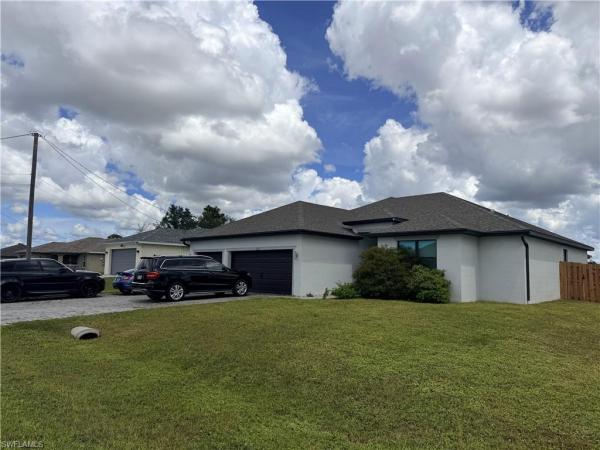 Cape Coral Residential, 1317 8th Pl, Cape Coral, Florida 33991, image 2