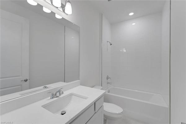 16930 Squirrel Branch Ln, Alva, Florida 33920, image 3