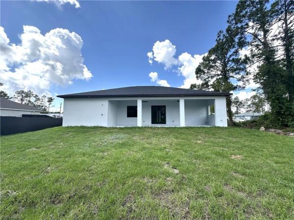 Lehigh Acres, 2602 W 34th St, Lehigh Acres, Florida 33971, image 2