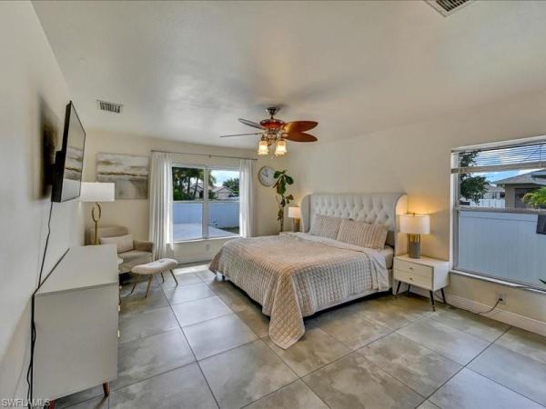 Cape Coral, 25 29th Pl, Cape Coral, Florida 33993, image 1