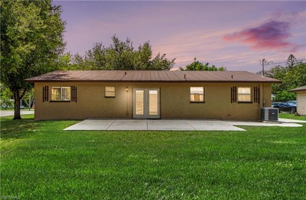 Fort Myers Shores, 13044 Seventh St, Fort Myers, Florida 33905, image 1
