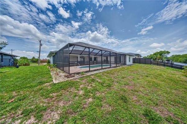 Everest, 1417 E Everest Pkwy, Cape Coral, Florida 33904, image 3