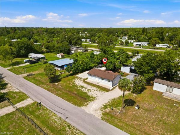 North Fort Myers No HOA, 8338 Mcdaniel Dr, North Fort Myers, Florida 33917, image 3