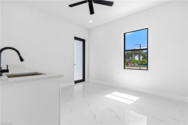 Lehigh Acres, 816 S Floyd Ave, Lehigh Acres, Florida 33976, image 2