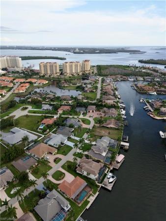 Rose Garden, 1438 57th St, Cape Coral, Florida 33914, image 3