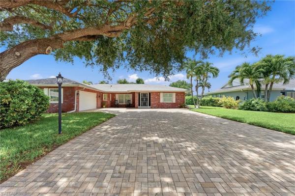 Whiskey Creek, 1441 Whiskey Creek Dr, Fort Myers, Florida 33919, image 2