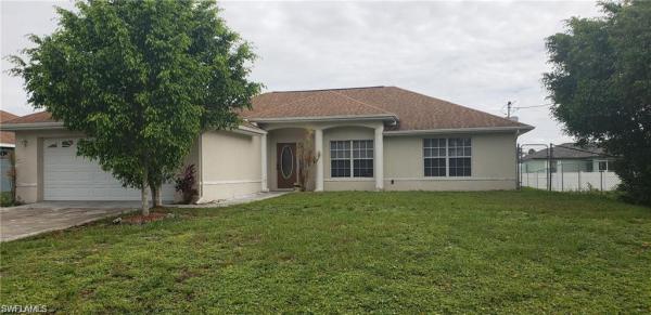 Lehigh Acres, 3810 SW 18th St, Lehigh Acres, Florida 33976, image 1
