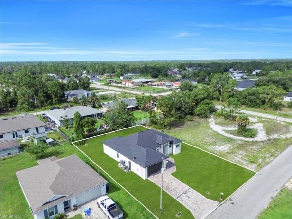 Lehigh Acres, 3509 SW 38th St, Lehigh Acres, Florida 33976, image 3