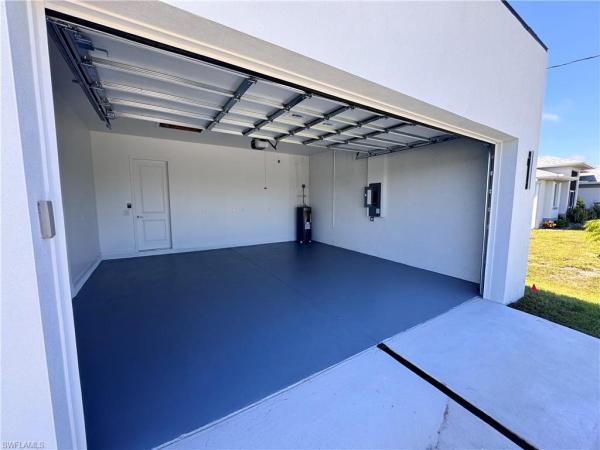Cape Coral, 4121 22nd St, Cape Coral, Florida 33993, image 2