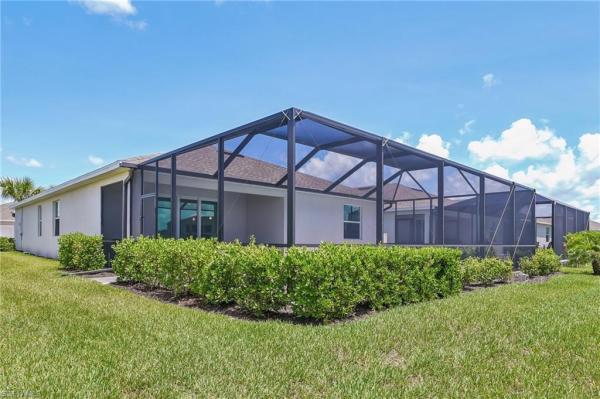 20625 Copperhead Dr, Lehigh Acres, Florida 33936, image 1