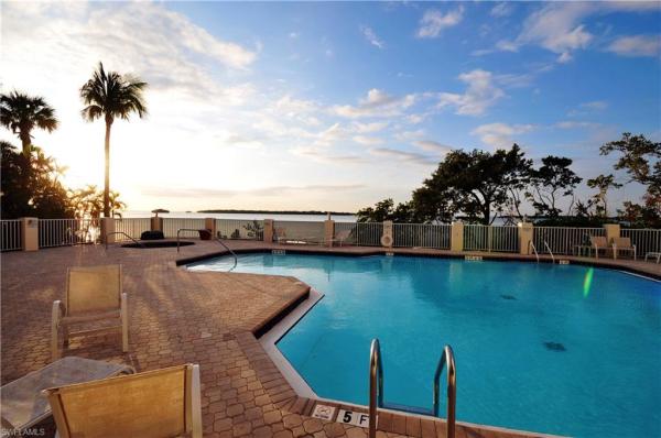 17170 Harbour Point Dr #234, Fort Myers, Florida 33908, image 3
