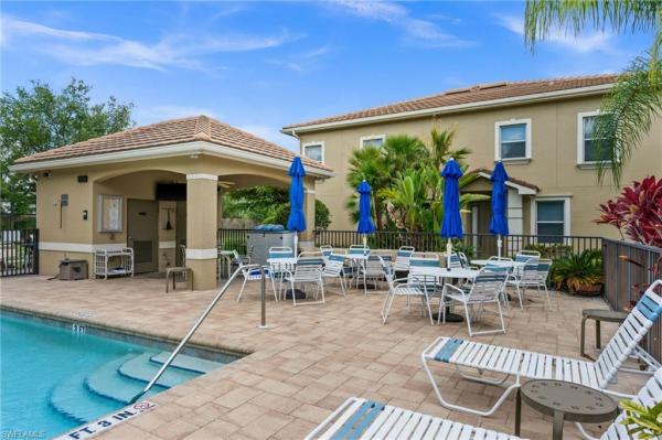 3231 Cottonwood Bnd #301, Fort Myers, Florida 33905, image 1