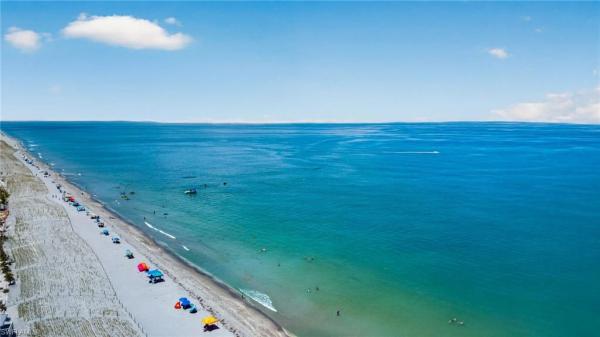 11550 Laika Ln, Captiva, Florida 33924, image 2