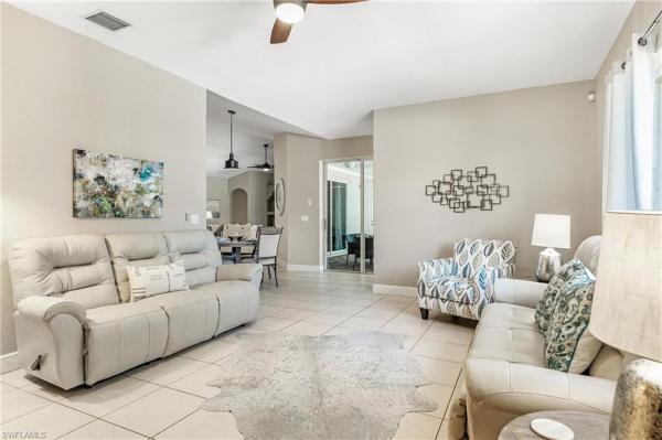 Cape Coral, 2817 42nd Ln, Cape Coral, Florida 33914, image 2