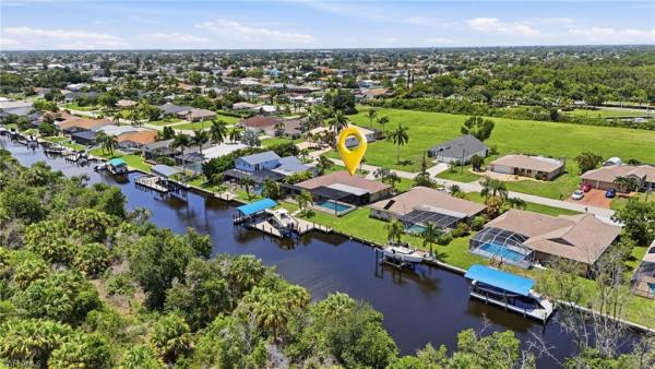Cape Coral, 2218 Coral Point Dr, Cape Coral, Florida 33990, image 3