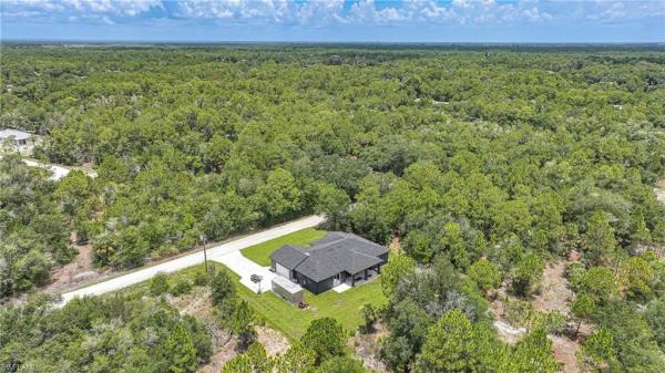 13190 Banyan Dr, Punta Gorda, Florida 33955, image 1