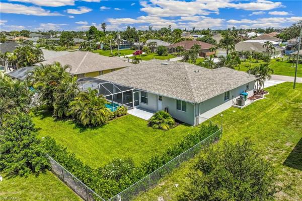 Cape Coral, 1905 25th Ter, Cape Coral, Florida 33914, image 2