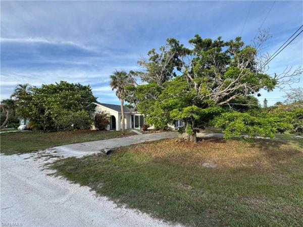 Sanibel Highlands, 1683 Atlanta Plaza Dr, Sanibel, Florida 33957, image 1