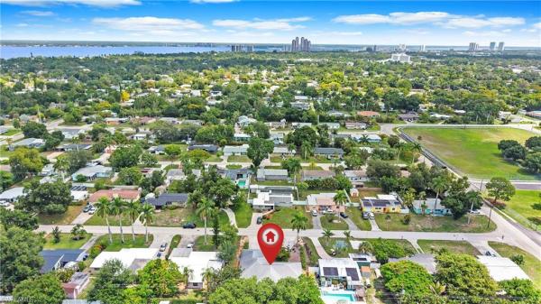 Country Club Homes, 1658 Passaic Ave, Fort Myers, Florida 33901, image 3