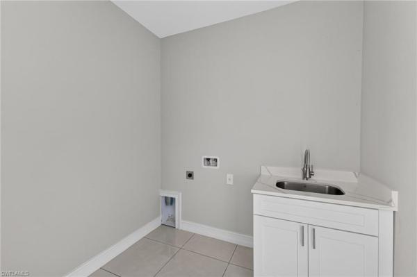 Cape Coral, 4304 W Jacaranda Pkwy, Cape Coral, Florida 33993, image 3