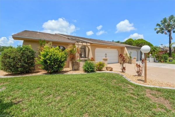 Cypress Pines, 20014 Lake Vista Cir, Lehigh Acres, Florida 33936, image 2