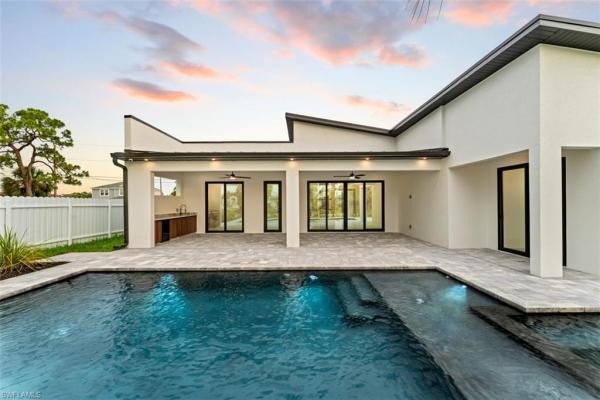 Cape Coral, 1419 15th Ter, Cape Coral, Florida 33991, image 2