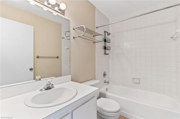 Central Park South Condos, 9305 Lake Park Dr #204, Fort Myers, Florida 33919, image 3