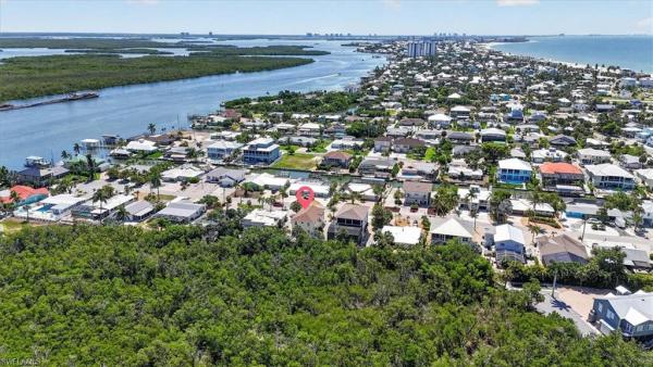 Shell Mound Park, 401 Donora Blvd, Fort Myers Beach, Florida 33931, image 3
