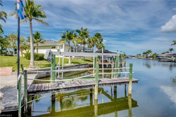 Cape Coral, 2105 53rd Ter, Cape Coral, Florida 33914, image 1