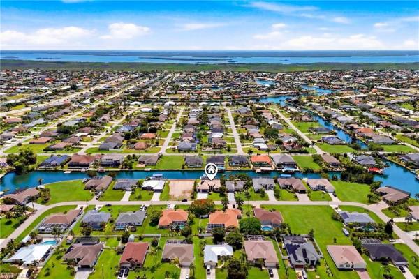 Cape Coral Residential, 3030 24th Ave, Cape Coral, Florida 33914, image 2