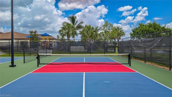 14039 Oviedo Pl, Fort Myers, Florida 33905, image 2