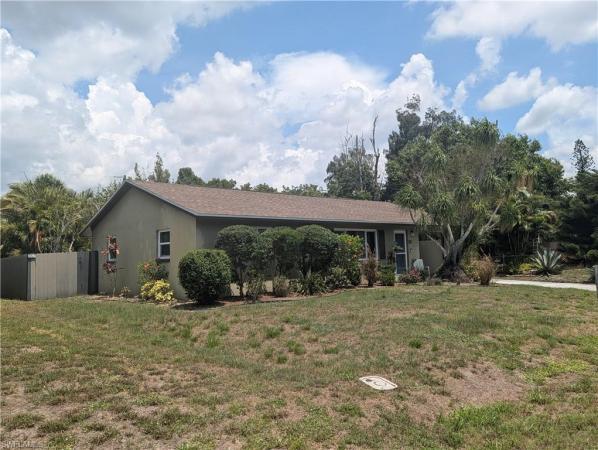 Fort Myers Shores, 2324 Caladium Rd, Fort Myers, Florida 33905, image 1