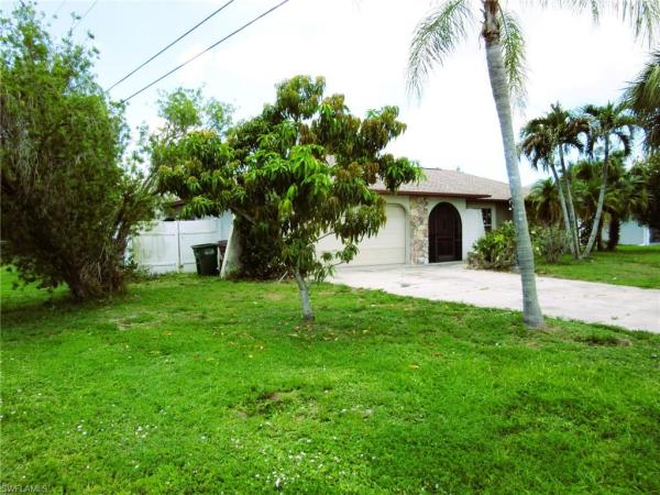 Cape Coral, 628 19th Ln, Cape Coral, Florida 33990, image 2