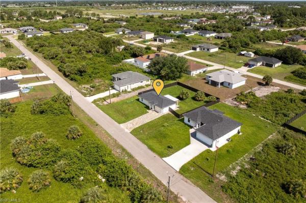 Lehigh Acres, 413 Eisenhower Blvd, Lehigh Acres, Florida 33974, image 1