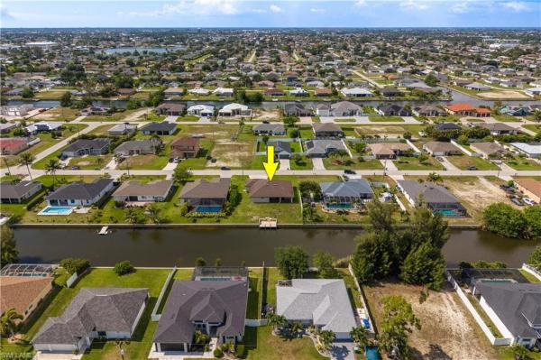 Cape Coral, 324 21st Ter, Cape Coral, Florida 33991, image 2