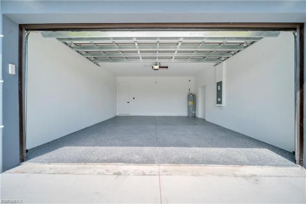 Lehigh Acres, 4016 SW 9th St, Lehigh Acres, Florida 33976, image 2