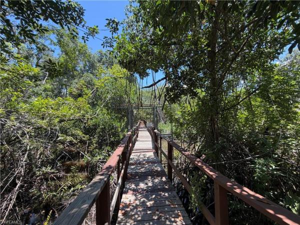 Foxmoor Village, 5735 Foxlake Dr #6, North Fort Myers, Florida 33917, image 3