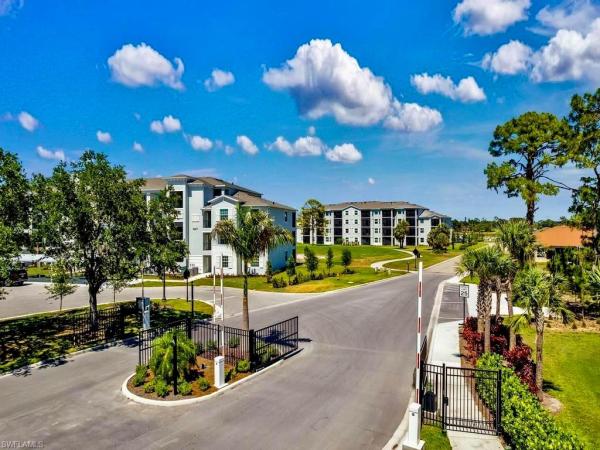 Ibis Landing Golf & Country Club, 9149 Leatherwood Loop, Lehigh Acres, Florida 33936, image 2