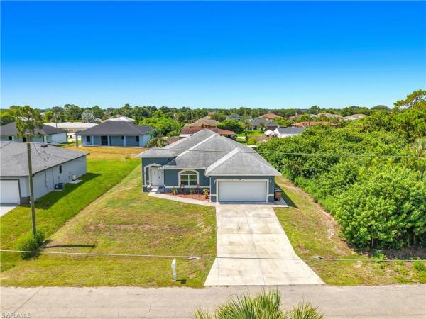 3907 SW 11th St, Lehigh Acres, Florida 33976, image 1