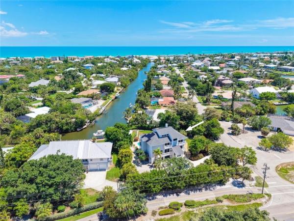 Shell Harbor, 1048 Kings Crown Dr, Sanibel, Florida 33957, image 3