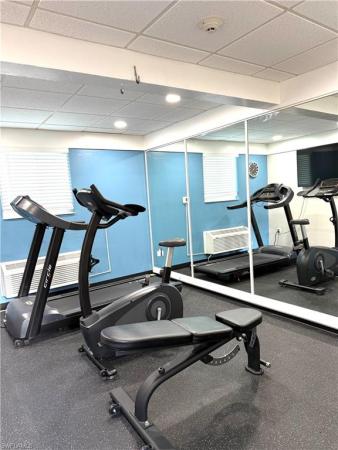 Centre Court, 2121 Collier Ave #109, Fort Myers, Florida 33901, image 3