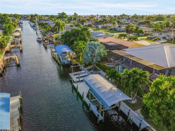 Yacht Club, 5325 Delano Ct, Cape Coral, Florida 33904, image 1