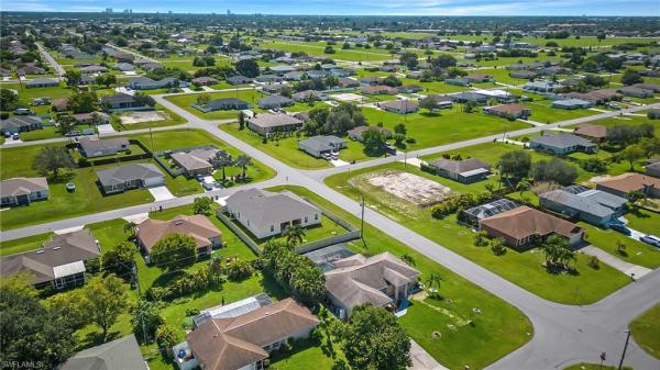 Cape Coral, 1001 6th Ave, Cape Coral, Florida 33909, image 2
