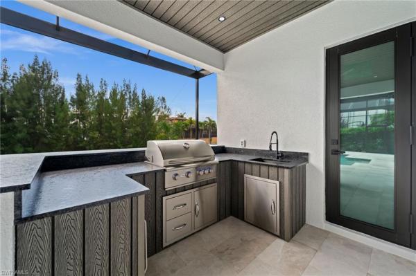 Cape Coral, 2833 17th Pl, Cape Coral, Florida 33914, image 2