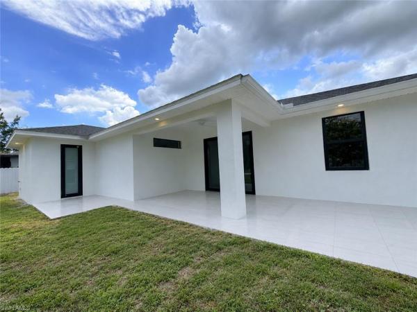 Cape Coral, 363 24th Ct, Cape Coral, Florida 33991, image 1