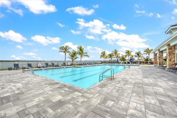 WildBlue, 17211 Blue Sapphire Dr, Fort Myers, Florida 33913, image 2