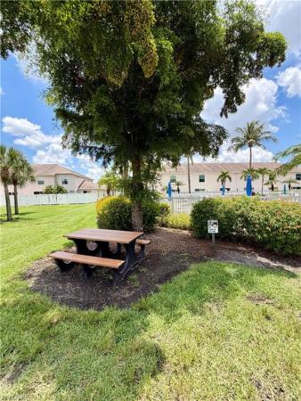 Forest Lake Townhomes, 3618 Pine Oak Cir #105, Fort Myers, Florida 33916, image 2