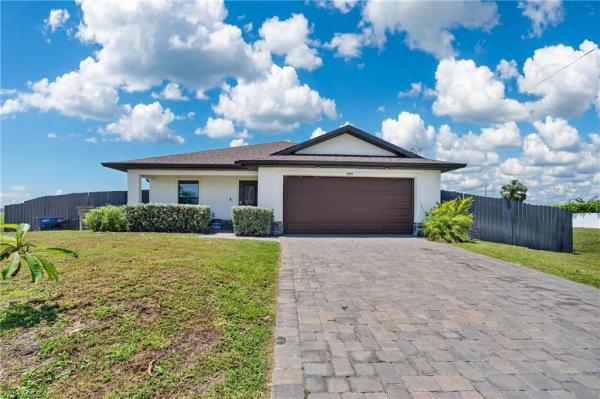 Cape Coral, 3903 38th St, Cape Coral, Florida 33993, image 1