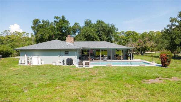 North Fort Myers No HOA, 19250 Tammy Ln, North Fort Myers, Florida 33917, image 1