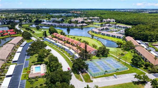 Single Family Village, 13235 Oak Hill Loop, Fort Myers, Florida 33912, image 2